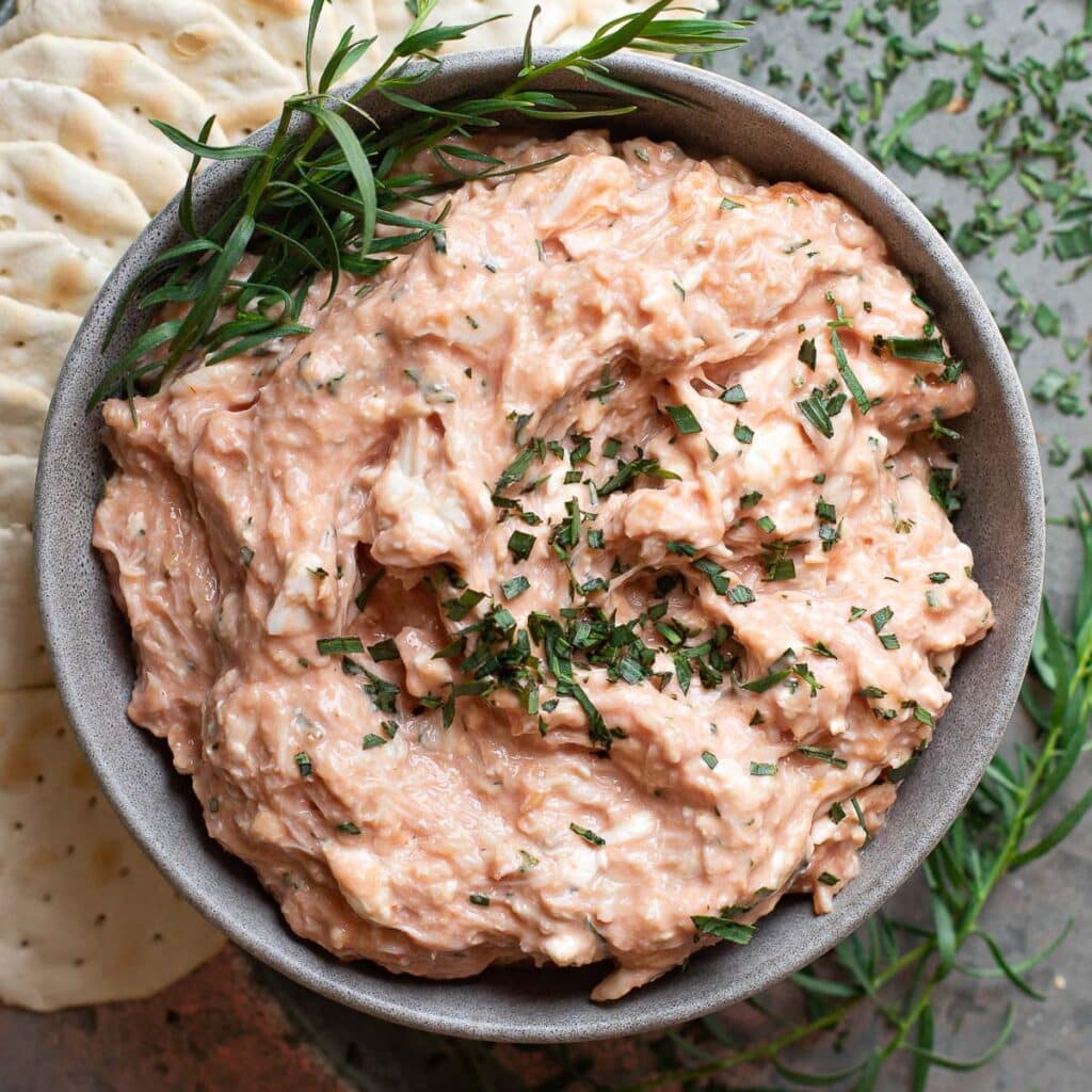 cold crab dip with cocktail sauce and cream cheese
