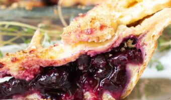 cropped-Blueberry-Pie1.jpg