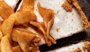 cropped-Apple-Cinnamon-Ice-Cream-Pie1.jpg