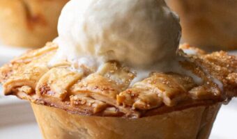 cropped-Single-Serving-Apple-Pie1.jpg