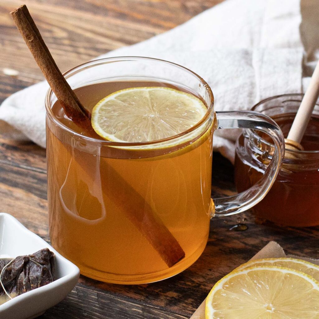 hot toddy with lemon, honey and bourbon