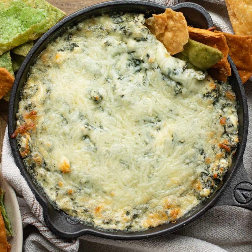Warm Baked Spinach Dip Recipe (Easy and Creamy)