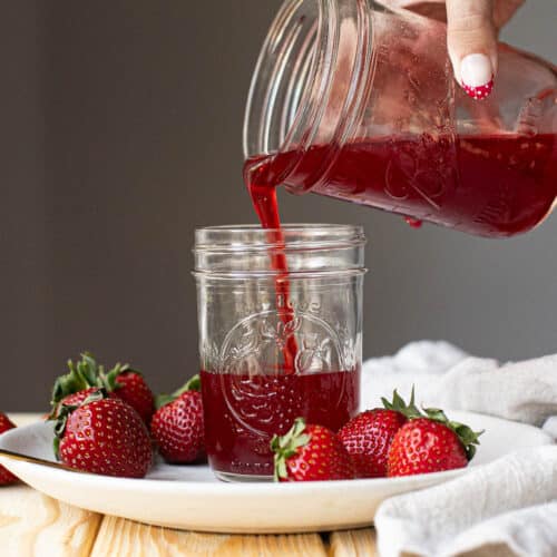 Strawberry Syrup Recipe (Simple and Homemade)