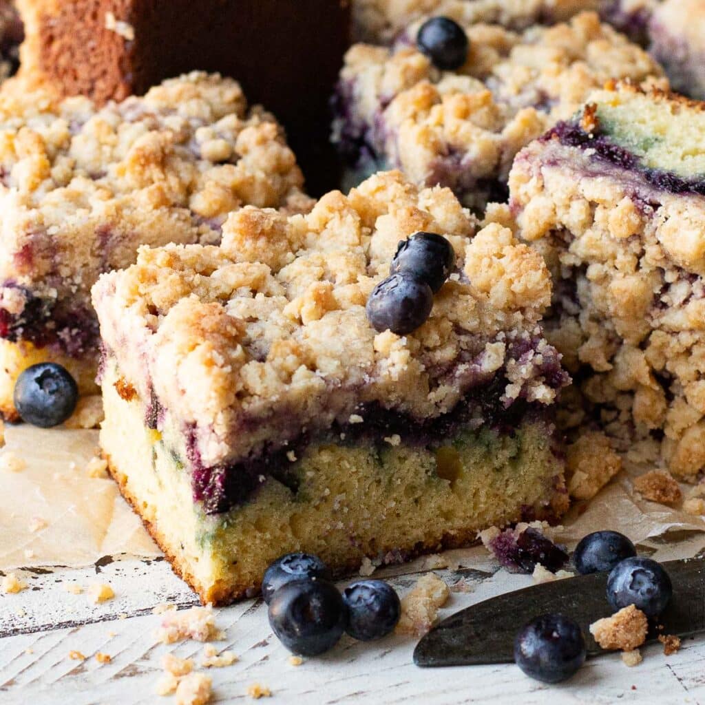 Blueberry Sour Cream Crumb Cake