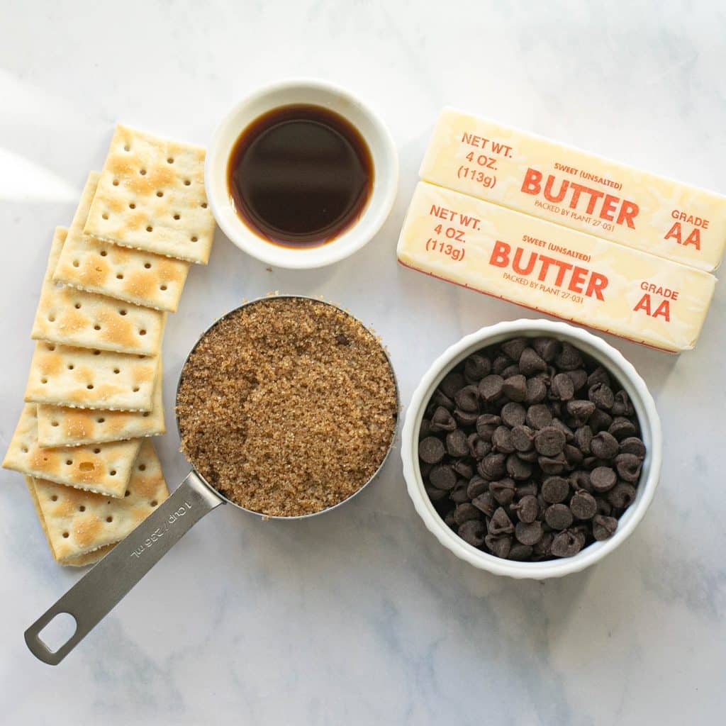 ingredients for Christmas crack recipe