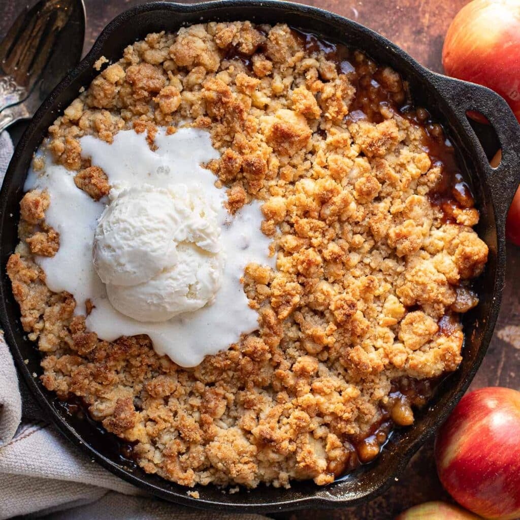 Cinnamon Apple Crisp
