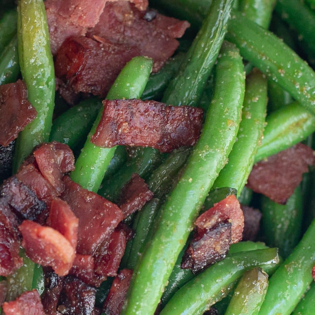 crack green beans with bacon and brown sugar