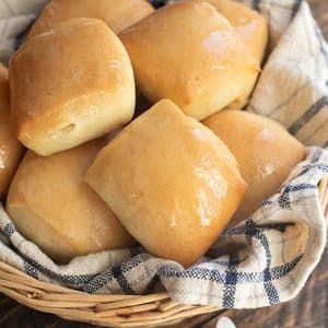 Texas Roadhouse rolls